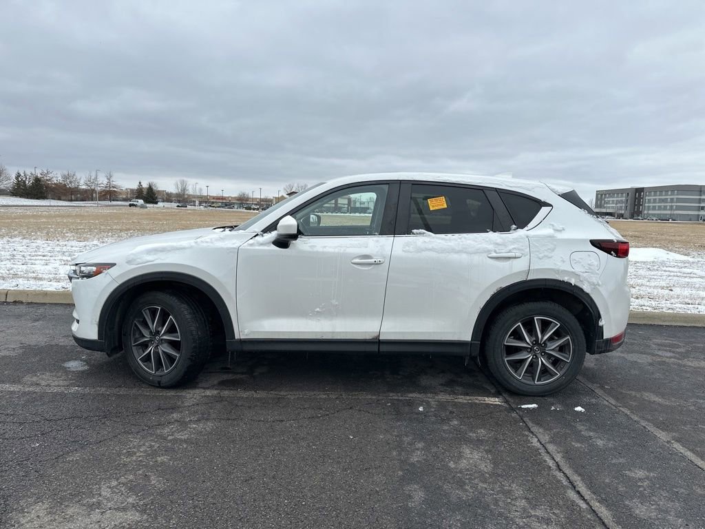 Used 2018 MAZDA CX-5 Touring w/ Preferred Equipment Package image 9