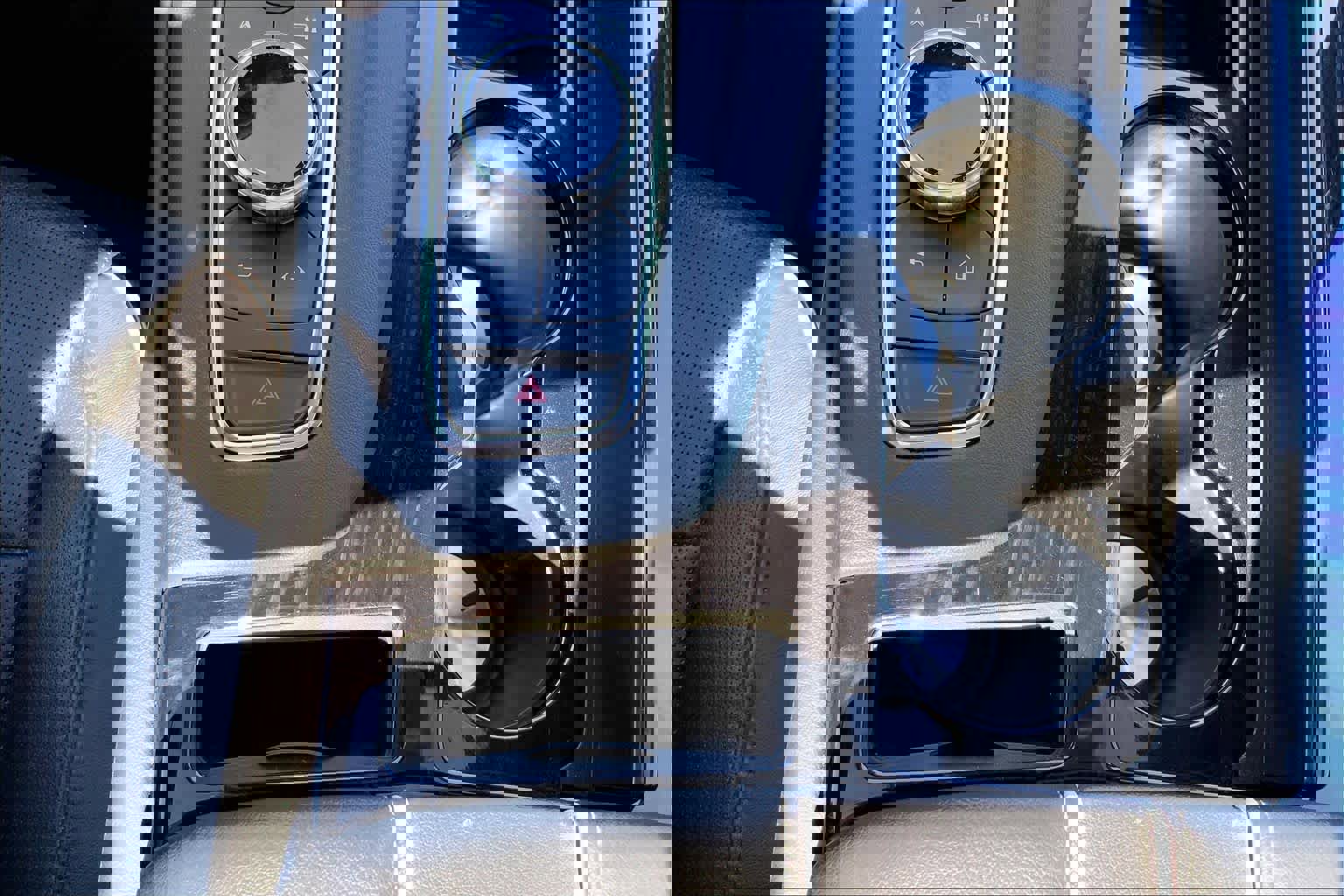 Used 2022 Cadillac Escalade Sport RWD image 36