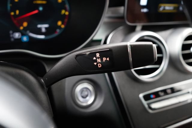 Used 2021 Mercedes-Benz GLC 43 AMG 4MATIC image 28