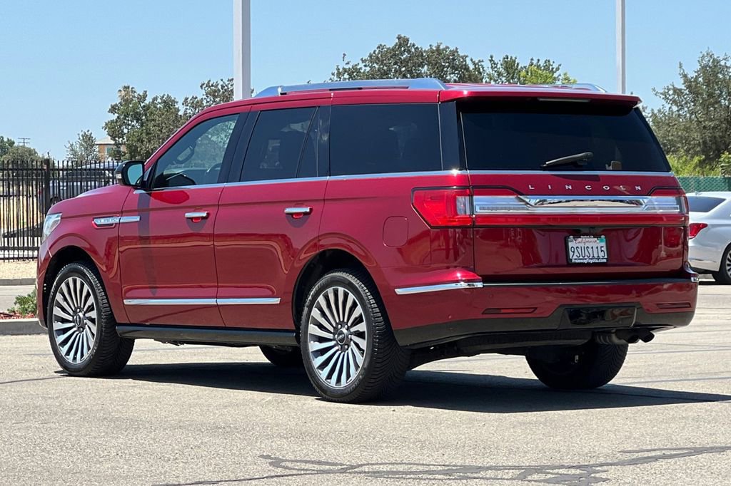 Used 2018 Lincoln Navigator Reserve w/ Technology Package AWD/4WD image 7