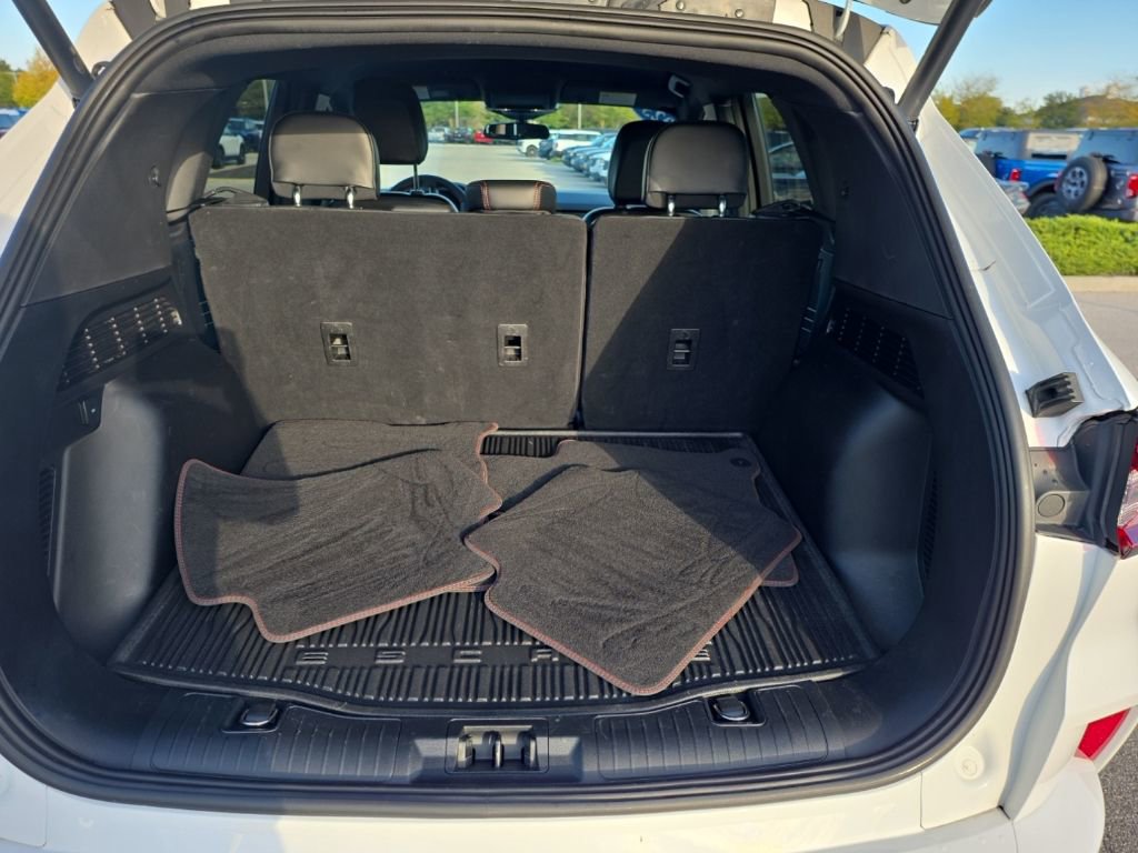 Used 2023 Ford Escape ST-Line Select image 14