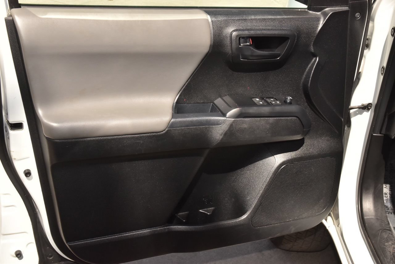 Used 2023 Toyota Tacoma SR RWD image 30