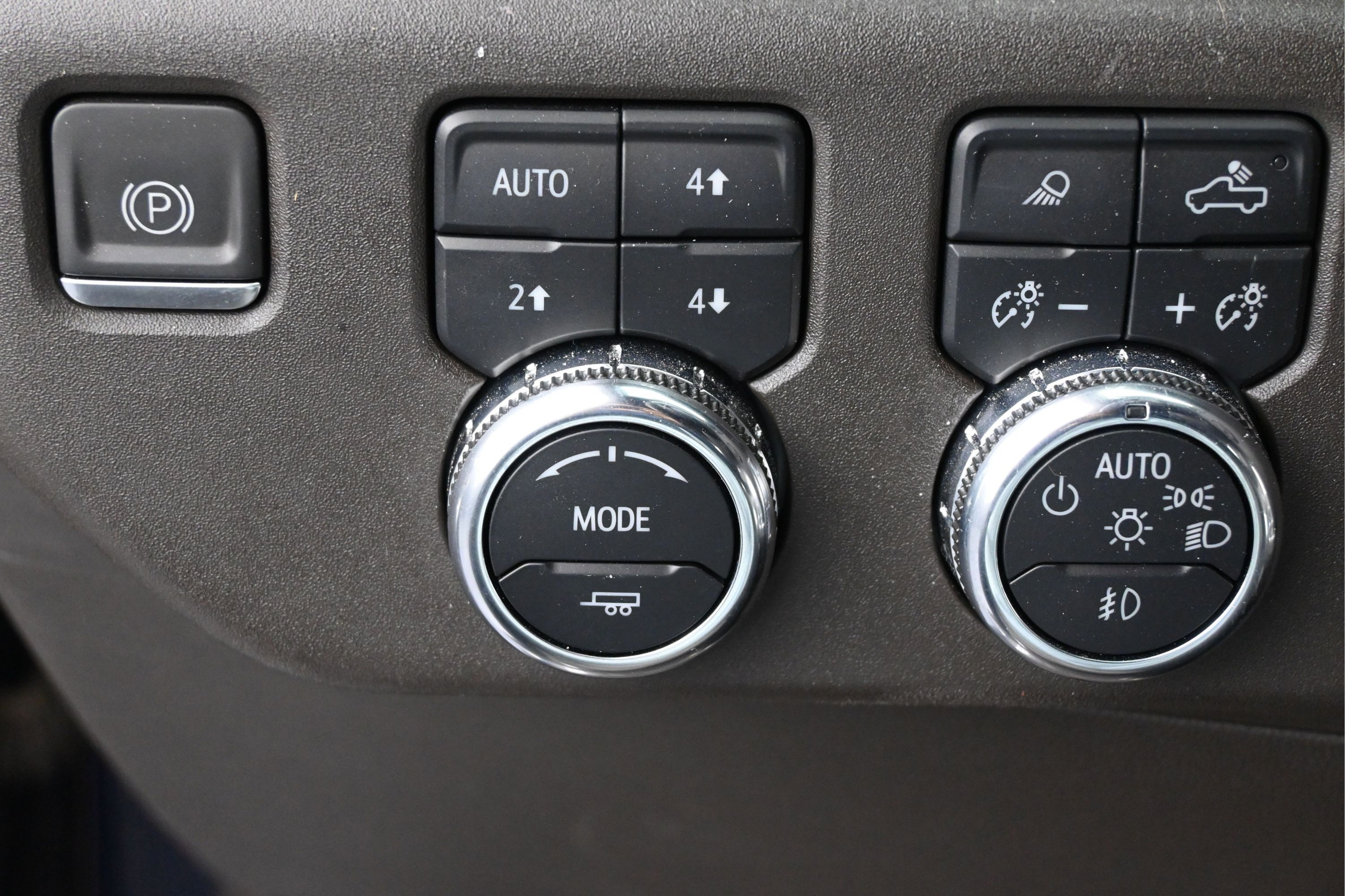 Used 2023 GMC Sierra 1500 SLT AWD/4WD image 21