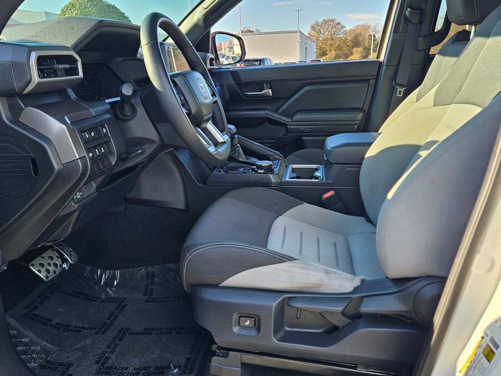 Used 2024 Toyota Tacoma TRD Sport image 5
