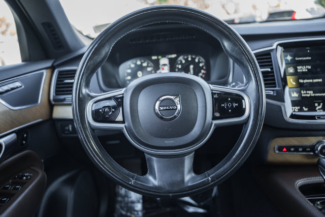 Used 2021 Volvo XC90 T6 Momentum w/ Climate Package AWD/4WD image 24