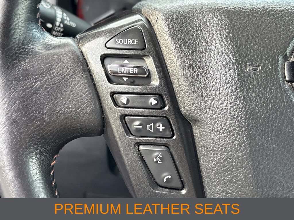 Used 2021 Nissan Titan PRO-4X w/ Pro-4x Convenience Package AWD/4WD image 9