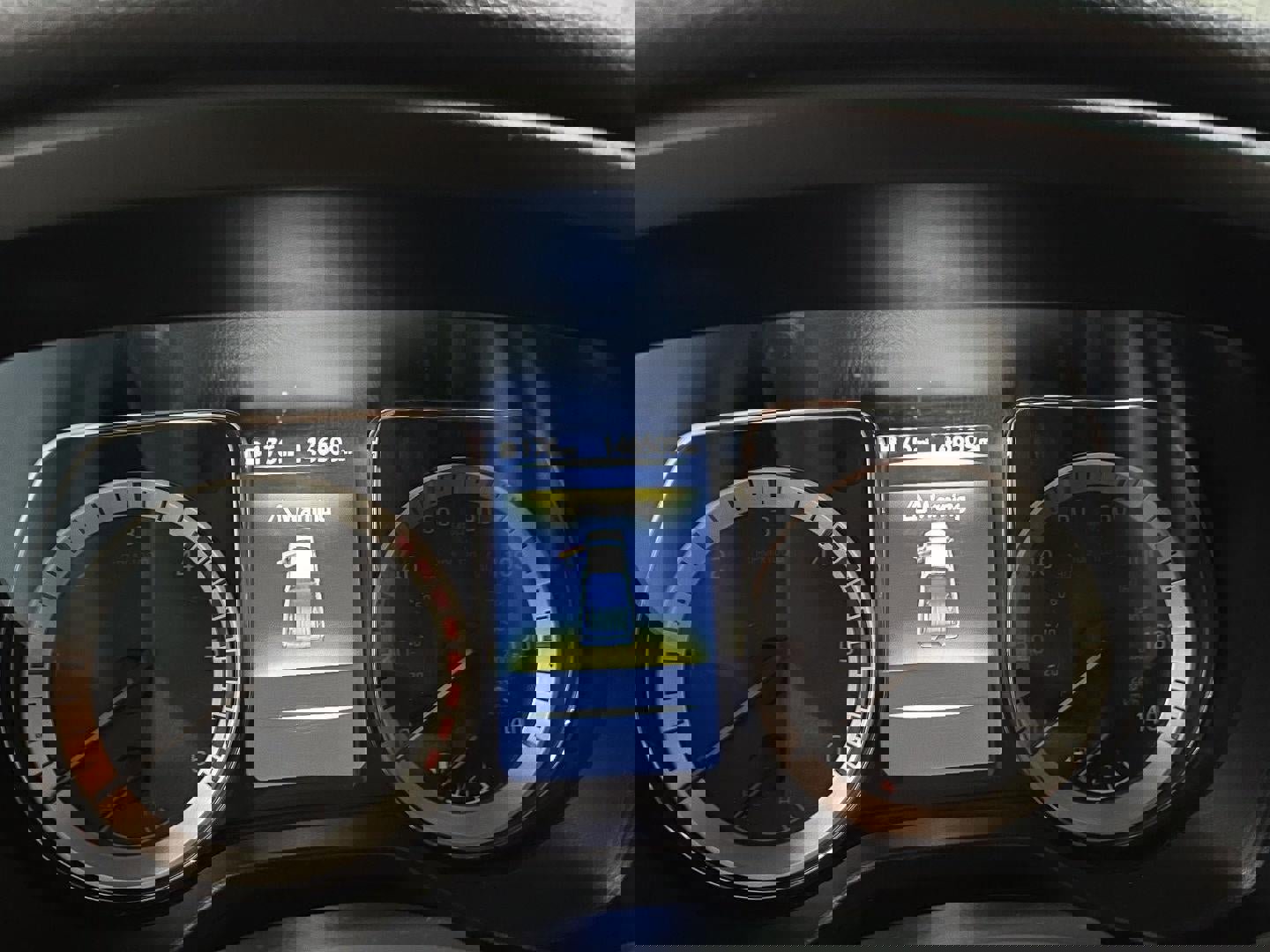 Used 2016 Nissan Titan PRO-4X image 11