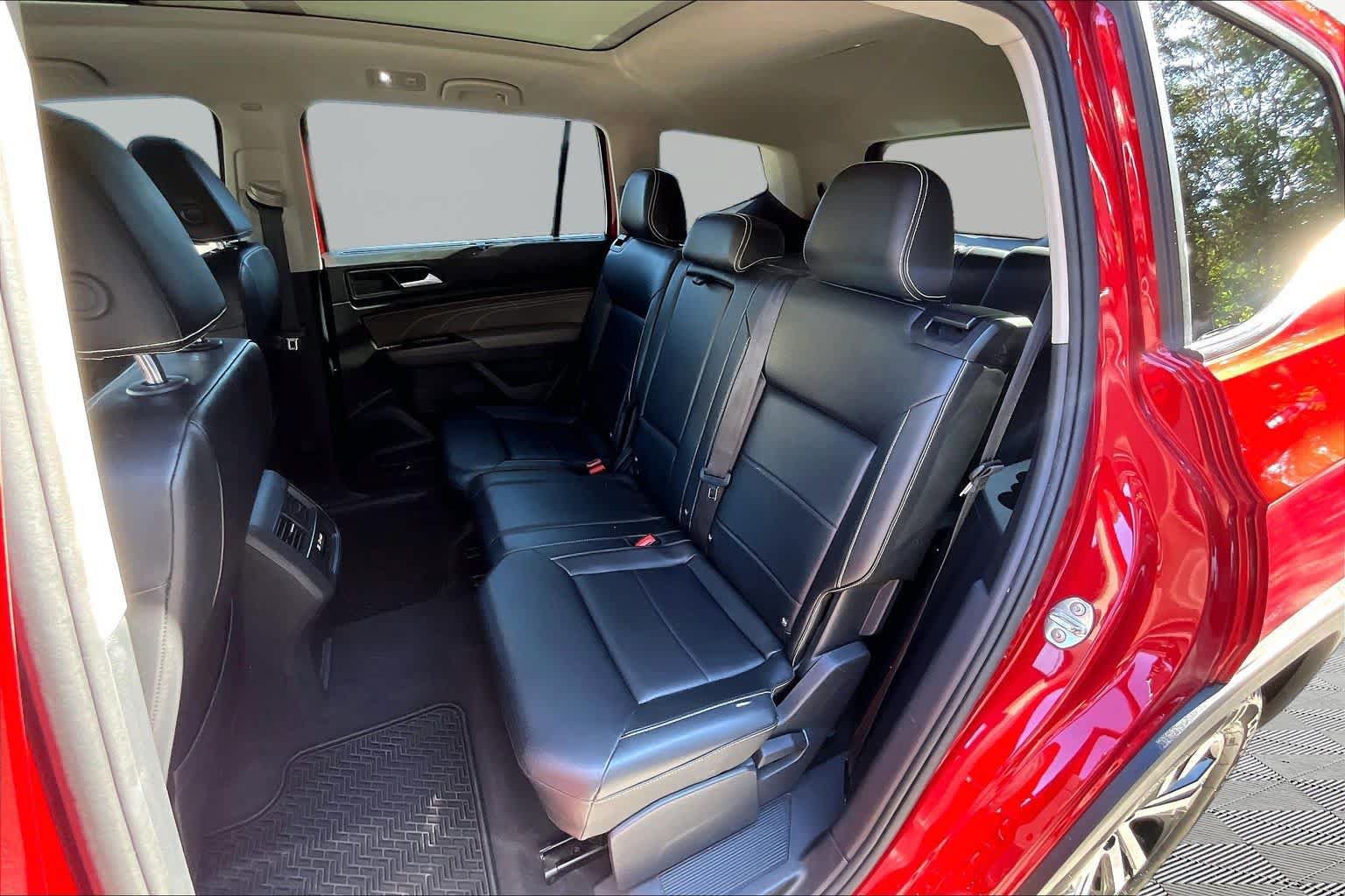 Used 2022 Volkswagen Atlas SEL AWD/4WD image 21