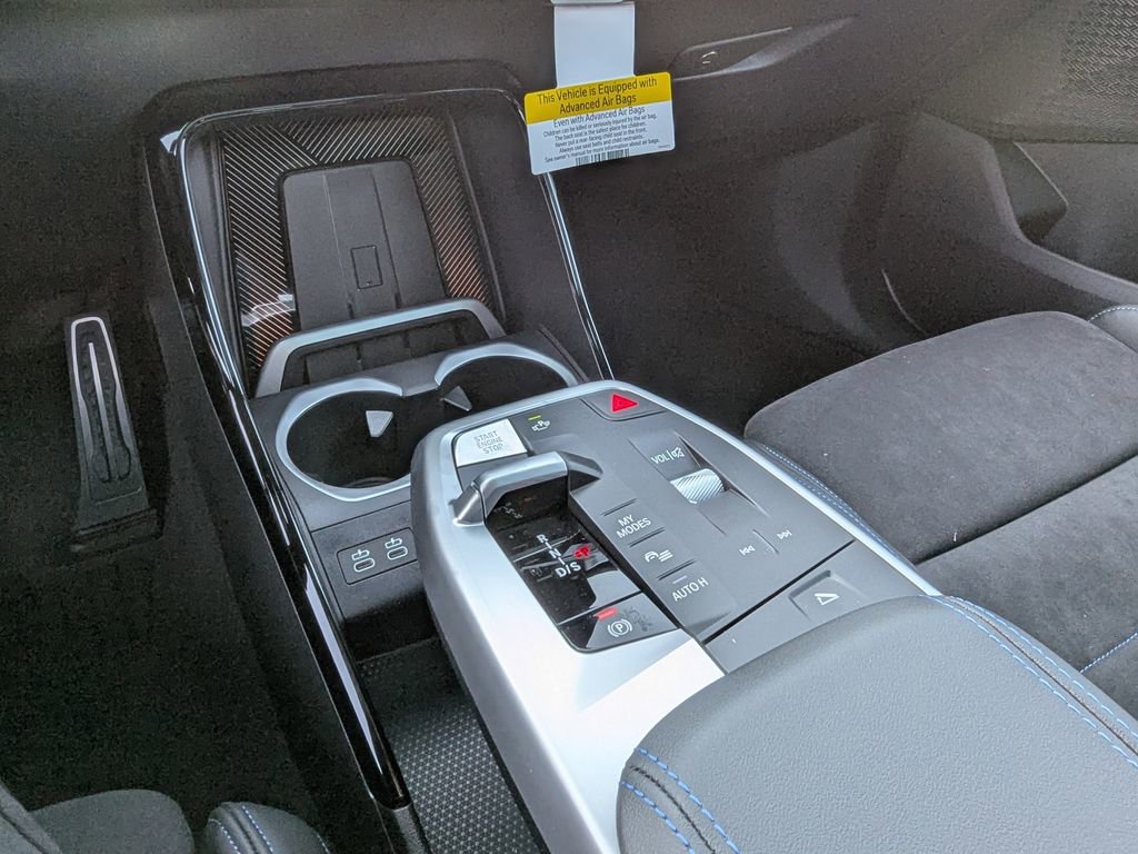 New 2026 BMW X2 xDrive28i w/ Technology Package AWD/4WD image 31