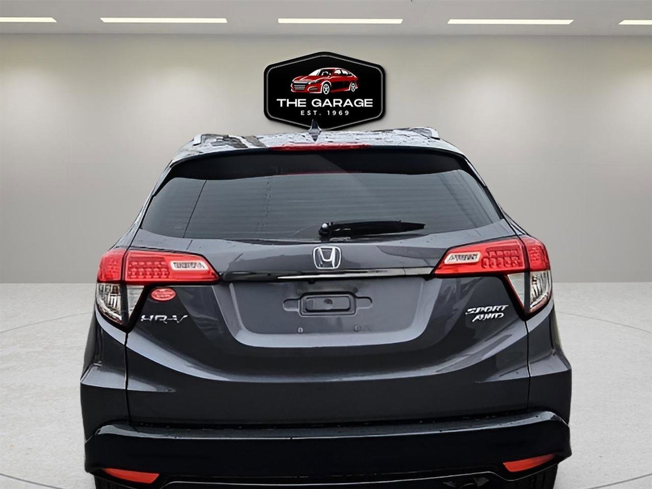 Used 2019 Honda HR-V Sport image 5