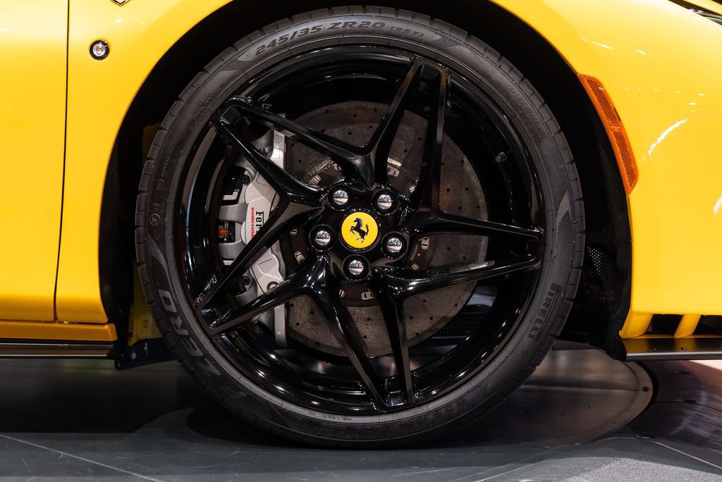 Certified 2023 Ferrari F8 Tributo RWD image 35