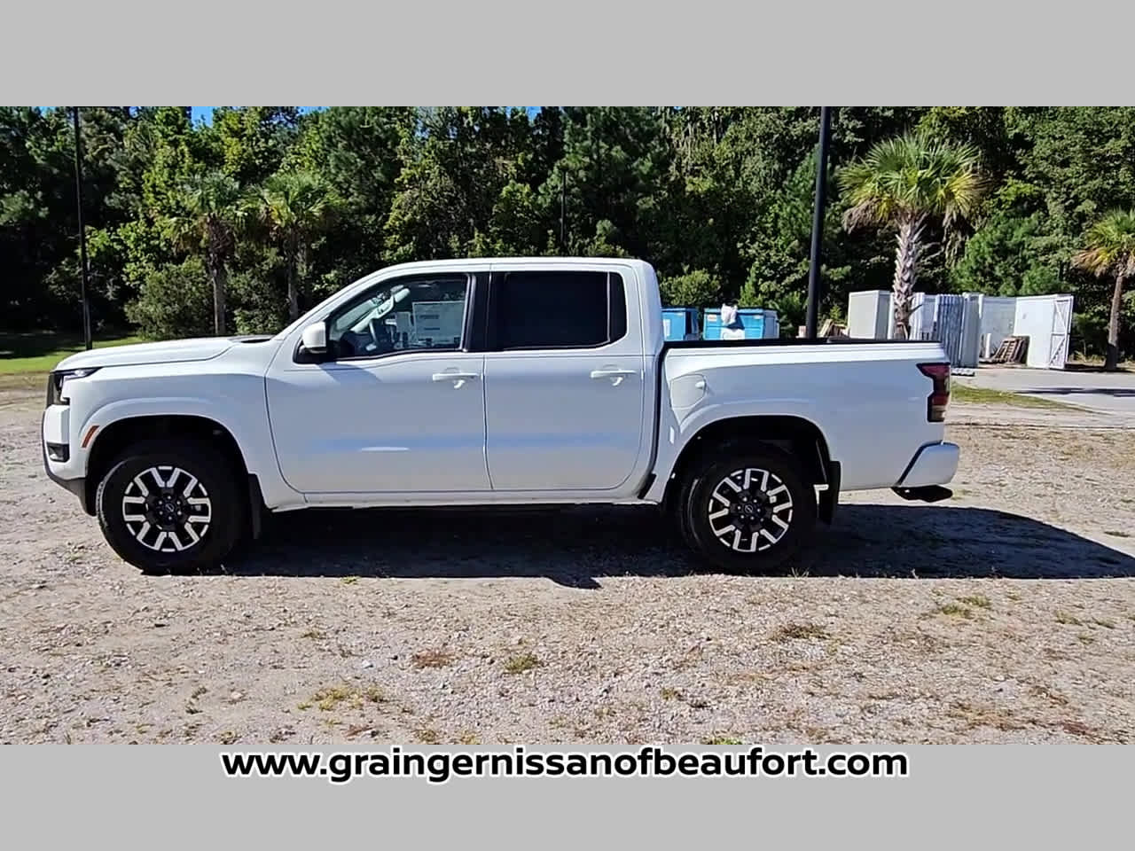 New 2026 Nissan Frontier SV image 27