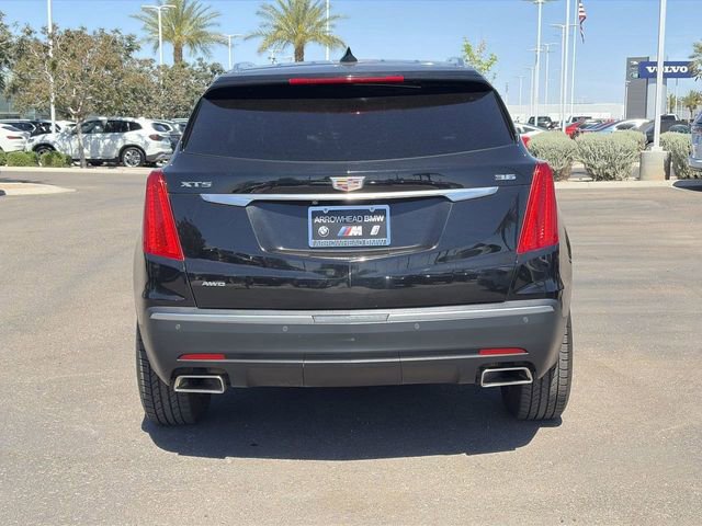 Used 2018 Cadillac XT5 Luxury w/ Driver Awareness Package image 7
