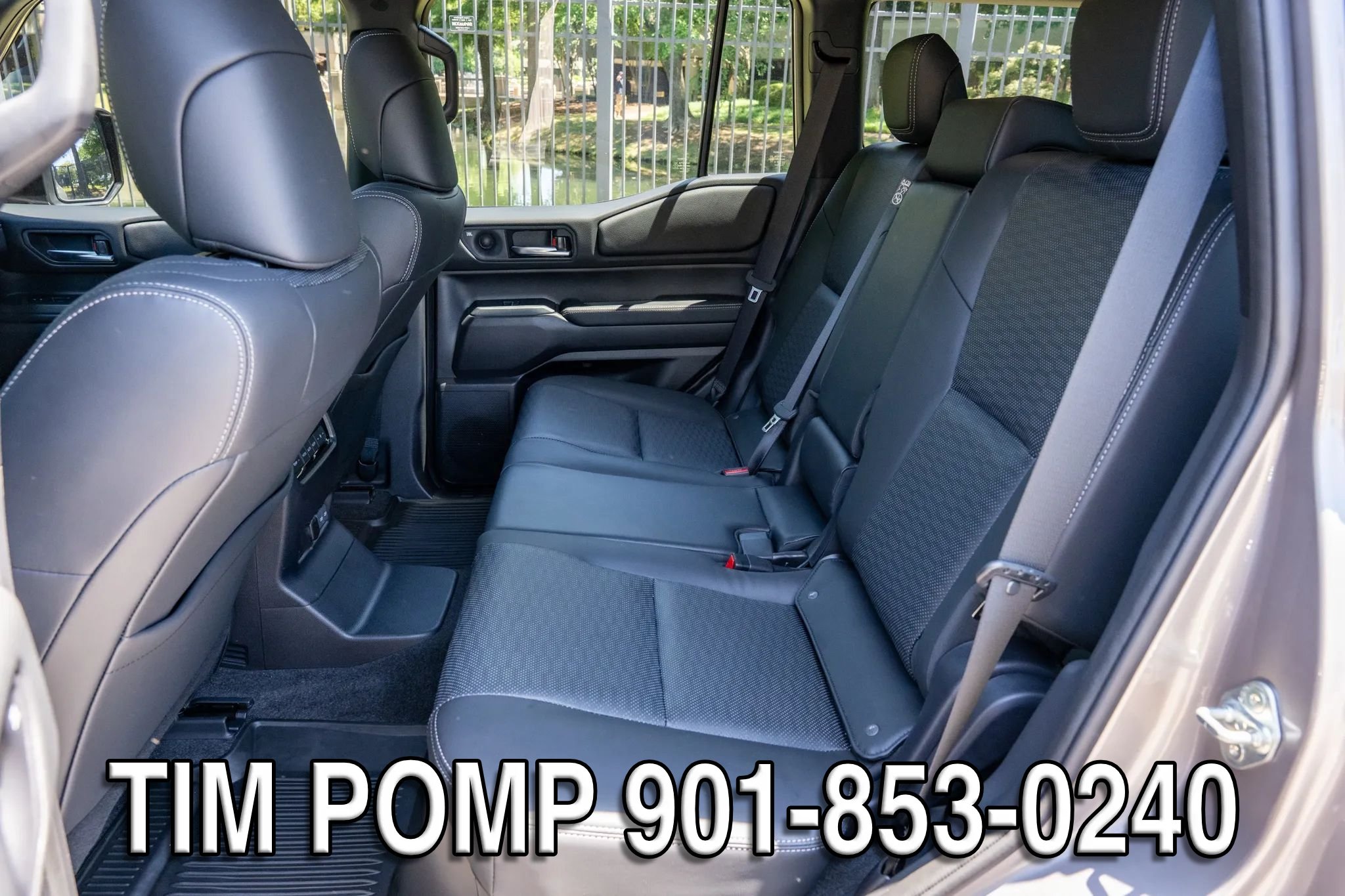 Used 2025 Toyota Land Cruiser w/ Premium Package AWD/4WD image 14