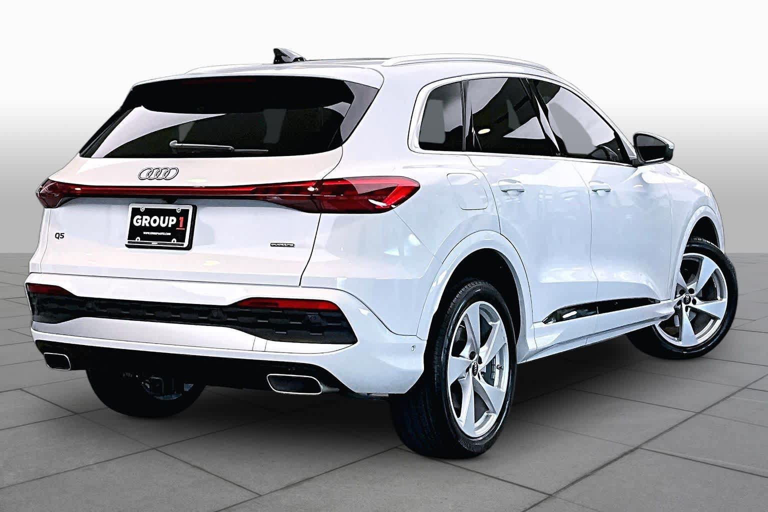 Used 2025 Audi Q5 Premium AWD/4WD image 13