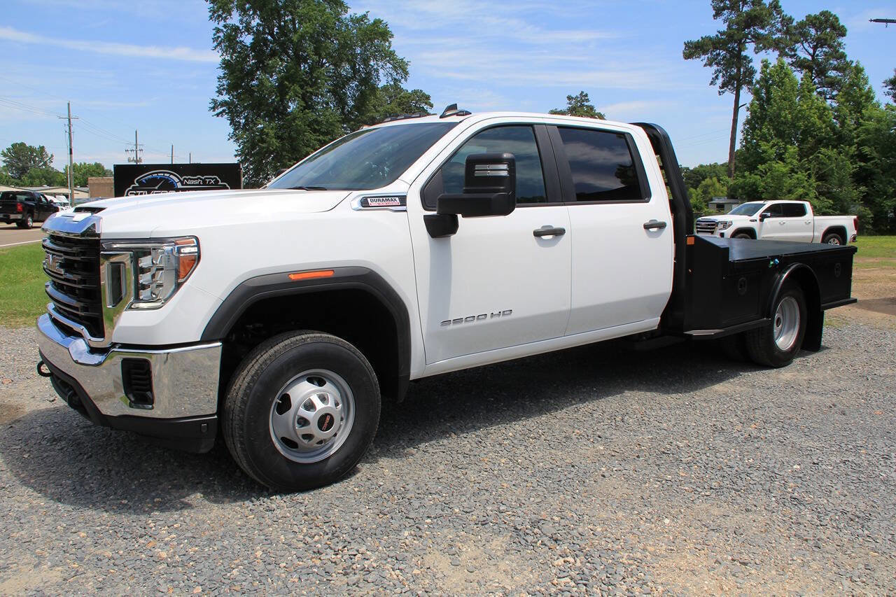 Used 2021 GMC Sierra 3500 4x4 Crew Cab w/ Convenience Package image 4