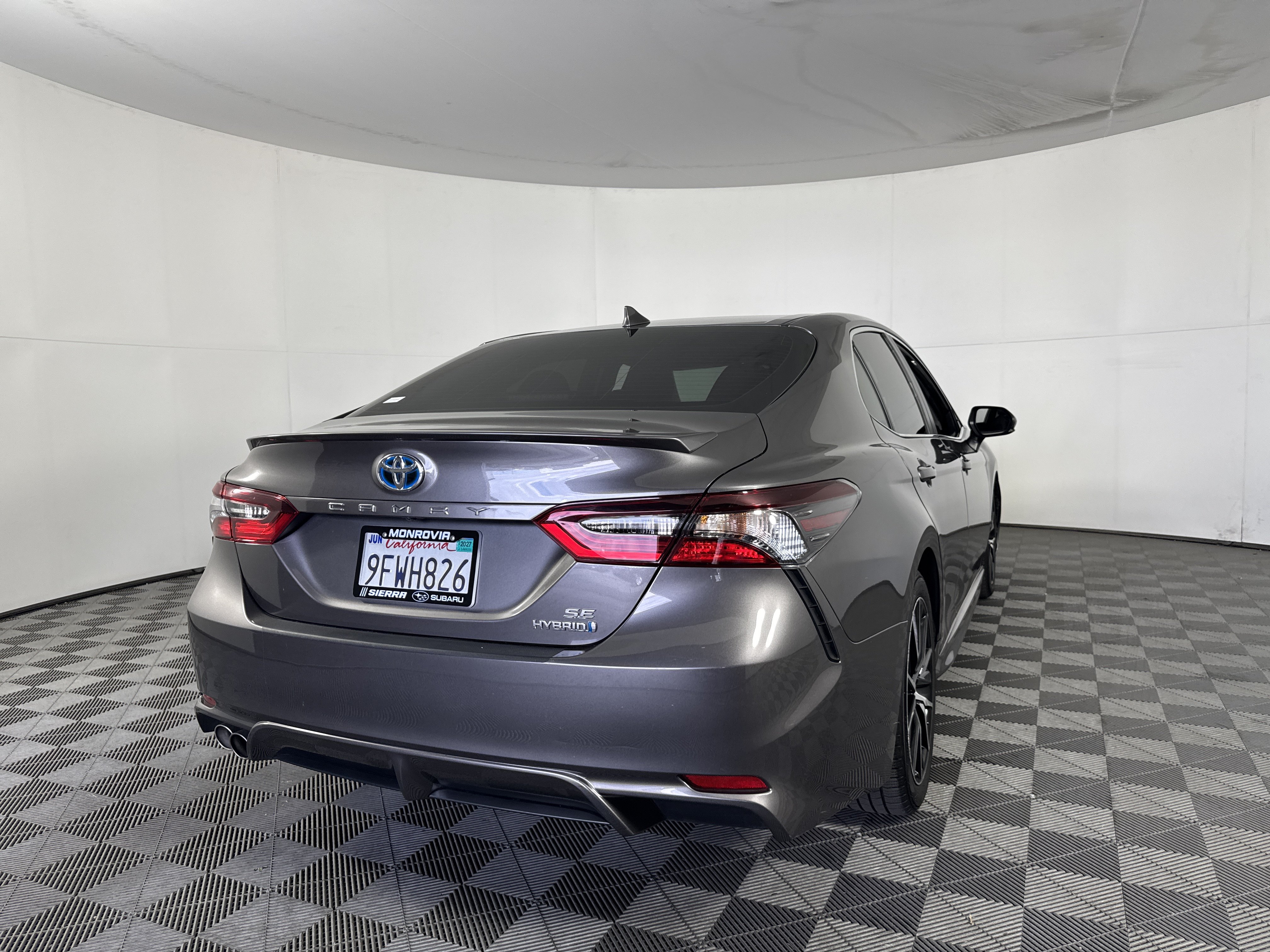 Used 2023 Toyota Camry SE w/ Audio Upgrade Package FWD image 6