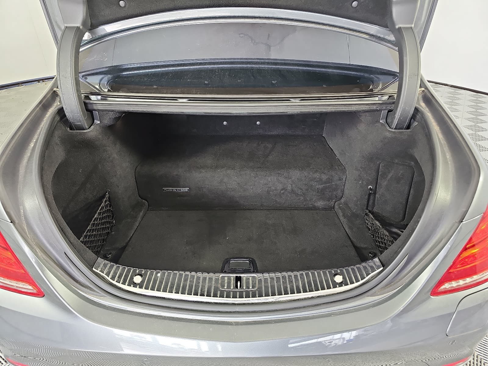 Used 2017 Mercedes-Benz S 550e image 12
