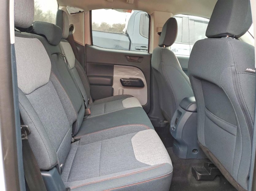 Used 2024 Ford Maverick XLT w/ Equipment Group 300A Standard image 7