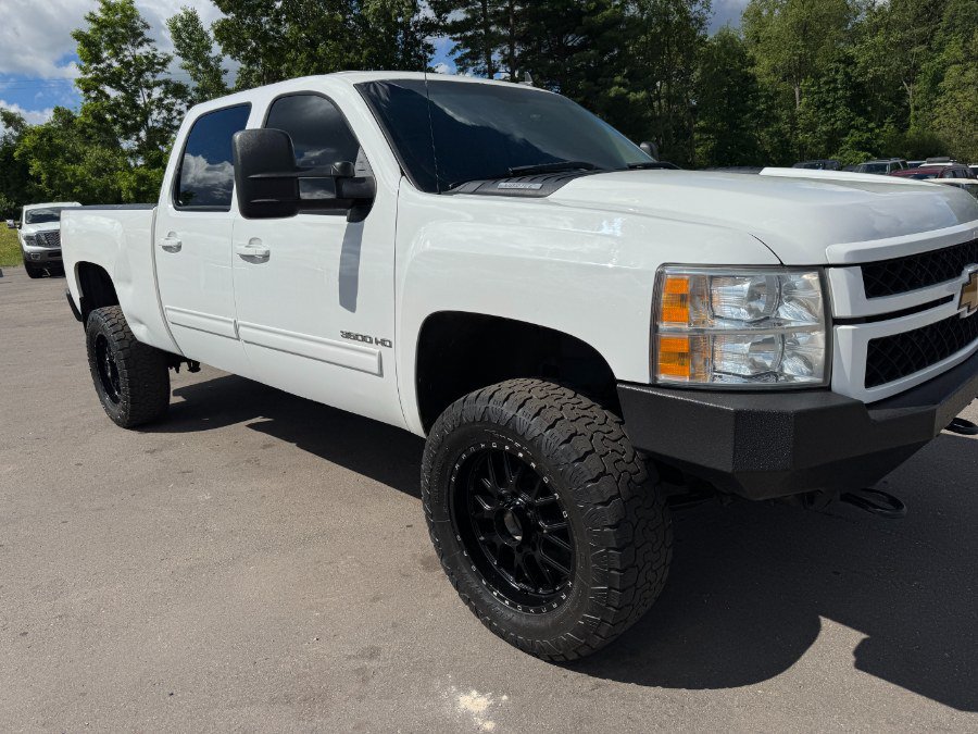 Used 2014 Chevrolet Silverado 3500 LT AWD/4WD image 12