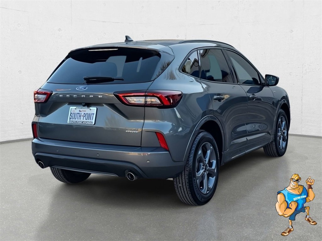 Used 2023 Ford Escape ST-Line w/ Tech Pack #1 image 5