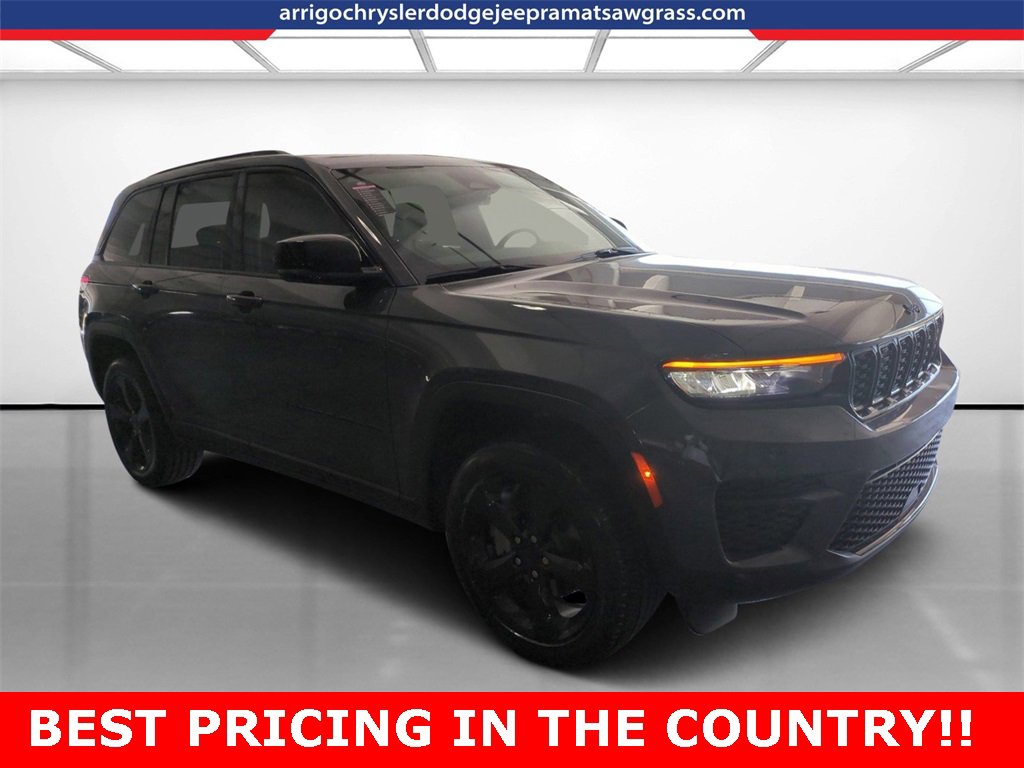 New 2025 Jeep Grand Cherokee Altitude