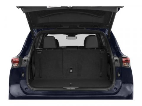 Used 2022 Toyota Highlander XLE image 11