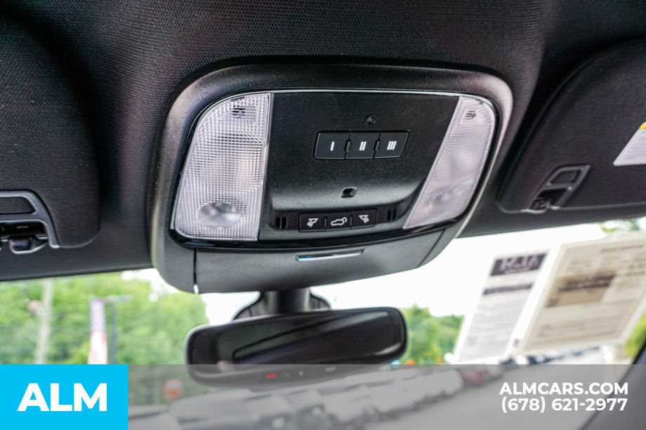 Used 2025 Dodge Durango GT RWD image 35