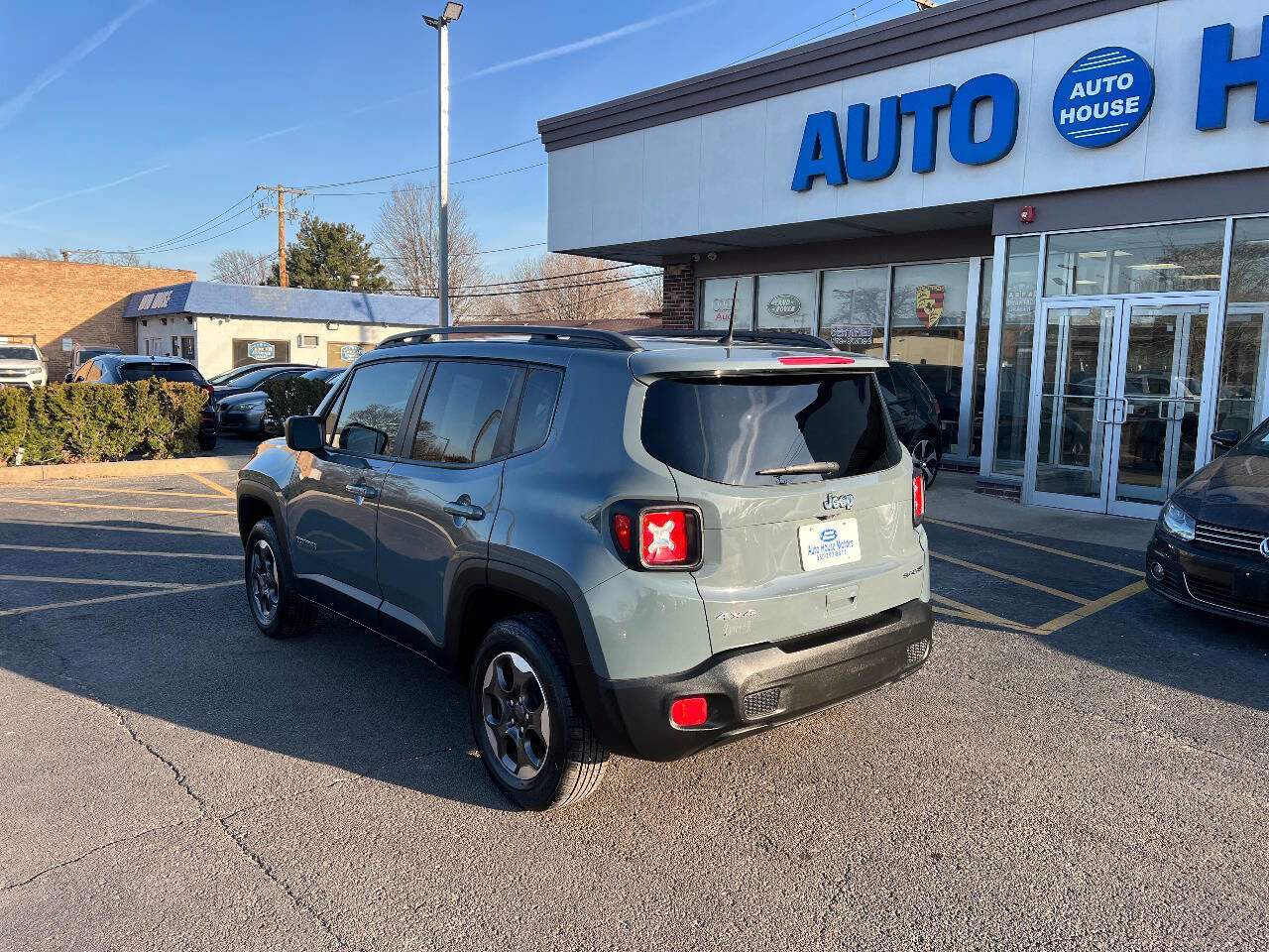 Used 2018 Jeep Renegade Sport w/ Power & Air Group AWD/4WD image 11