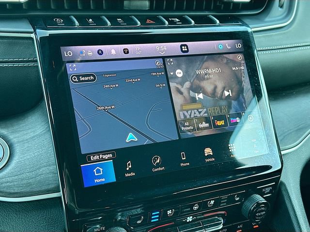 Used 2024 Jeep Grand Cherokee L Limited w/ Luxury Tech Group II image 15