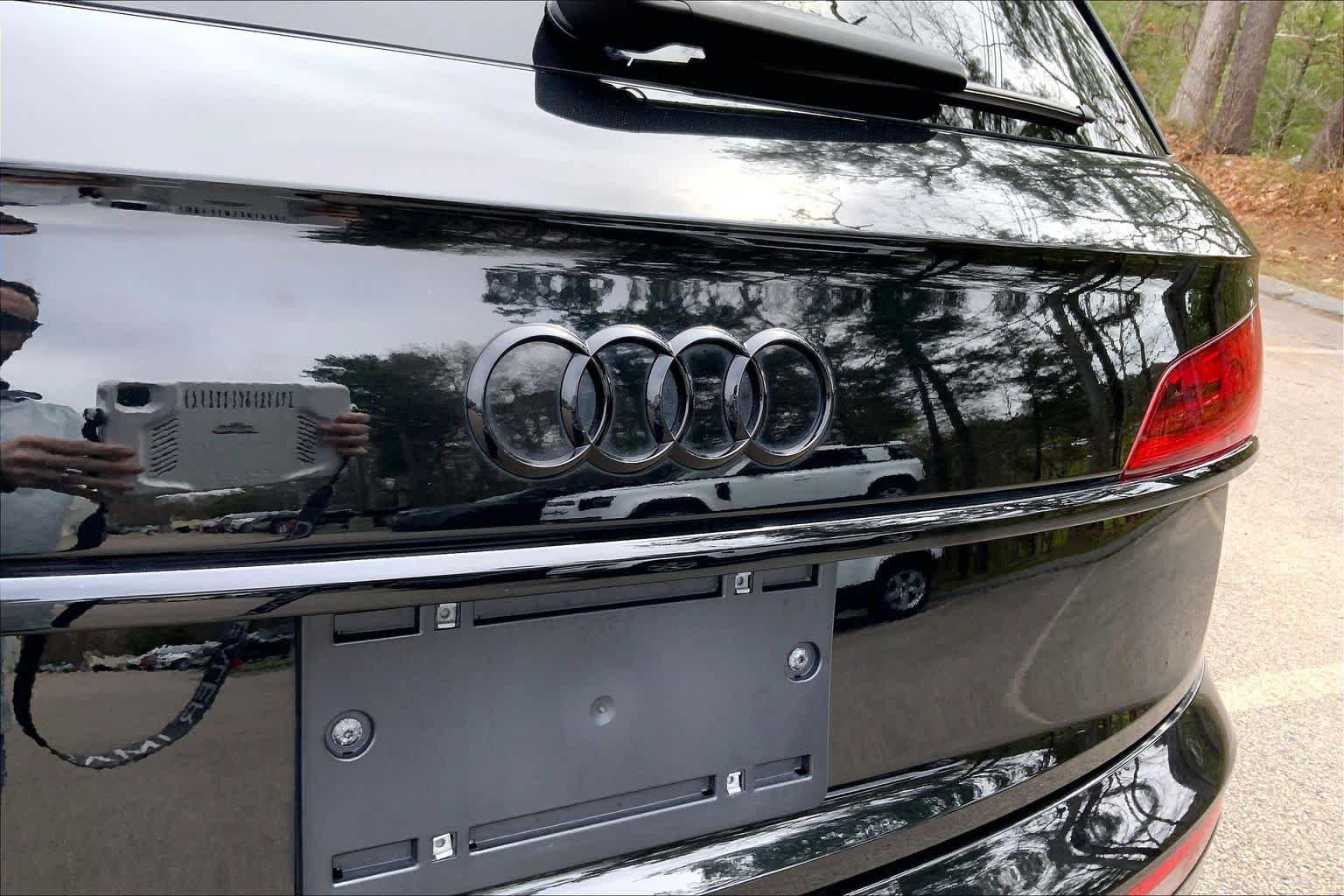 Used 2023 Audi SQ5 Prestige AWD/4WD image 30