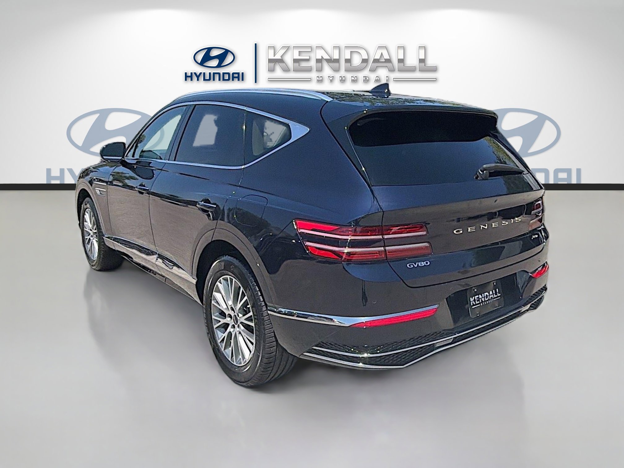 Used 2025 Genesis GV80 2.5T Standard AWD/4WD image 4
