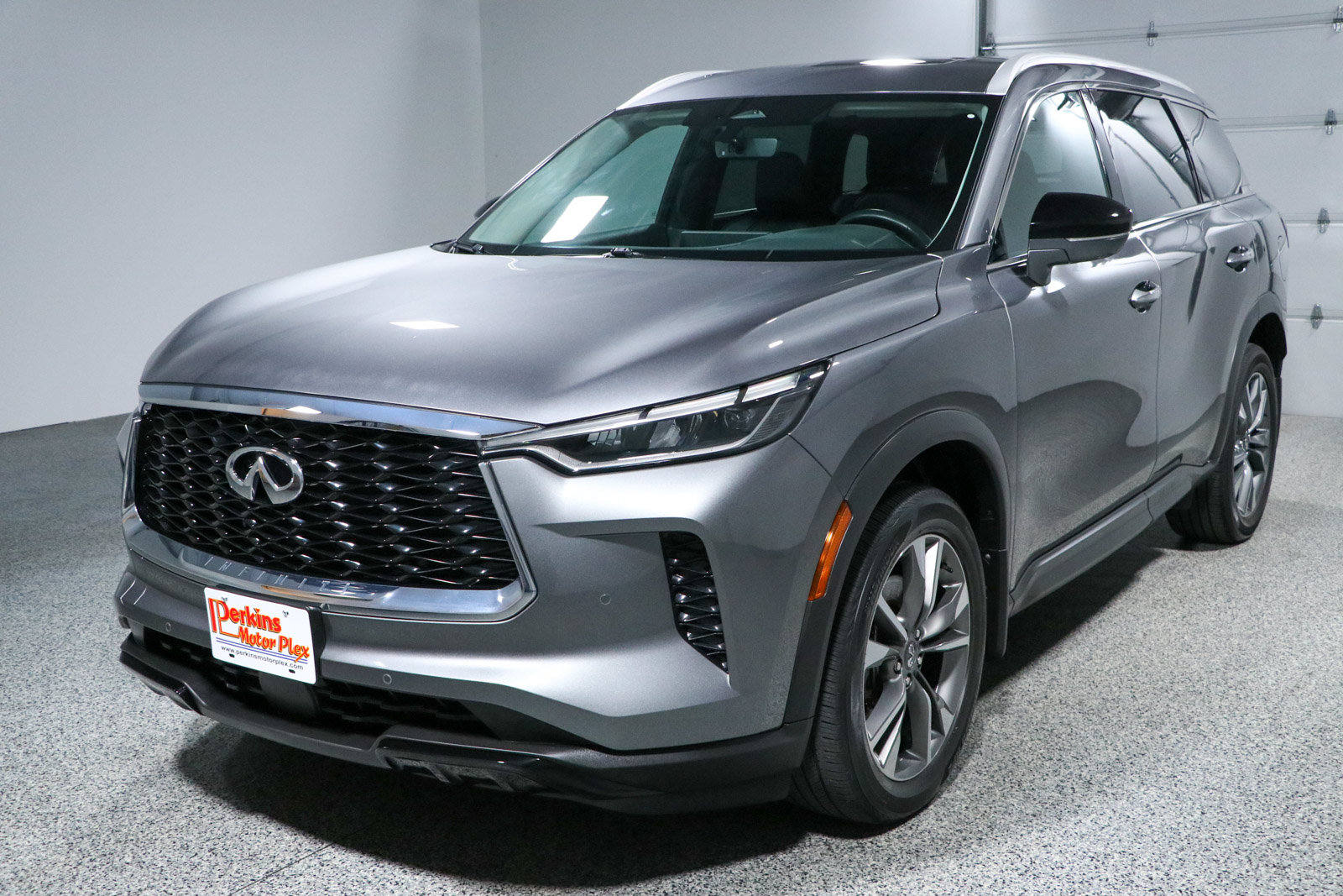 Used 2023 INFINITI QX60 Luxe w/ Cargo Package AWD/4WD image 34