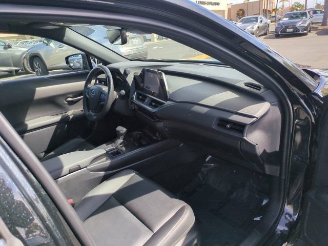 Used 2023 Lexus UX 250h FWD image 31