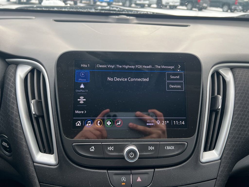 Used 2024 Chevrolet Malibu LT image 18