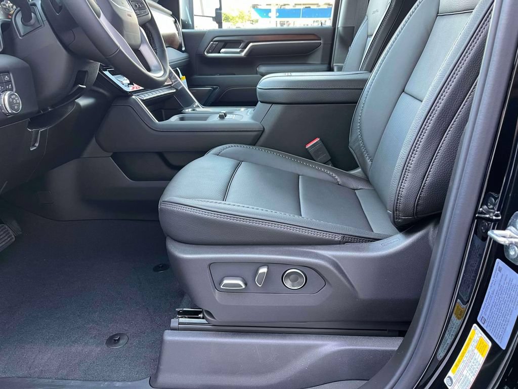 New 2026 GMC Sierra 2500 Denali w/ Denali Reserve Package AWD/4WD image 22