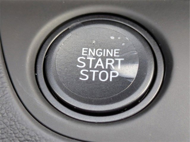 Certified 2025 Hyundai Elantra SEL image 30