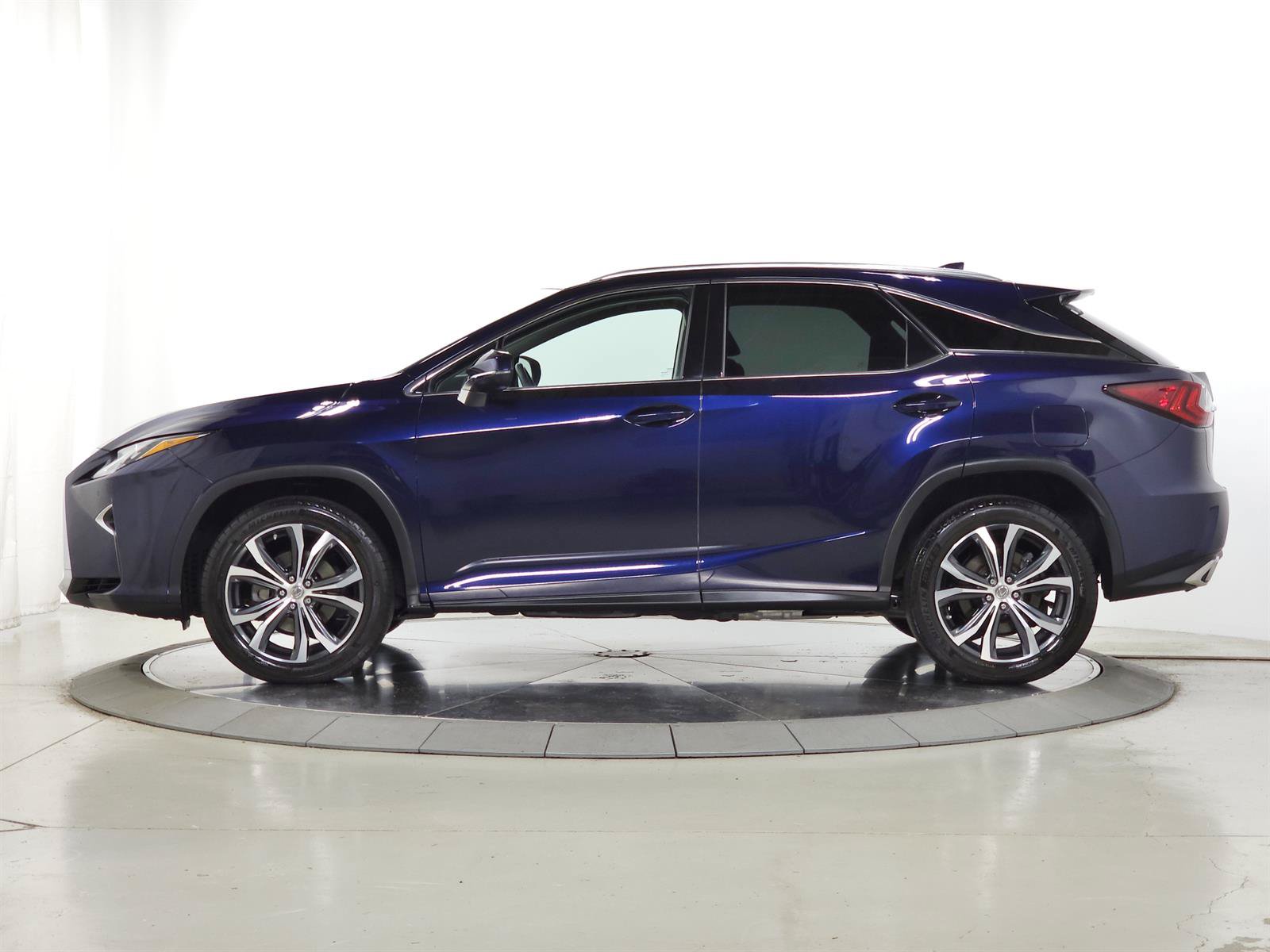 Used 2017 Lexus RX 350 AWD w/ Premium Package image 4