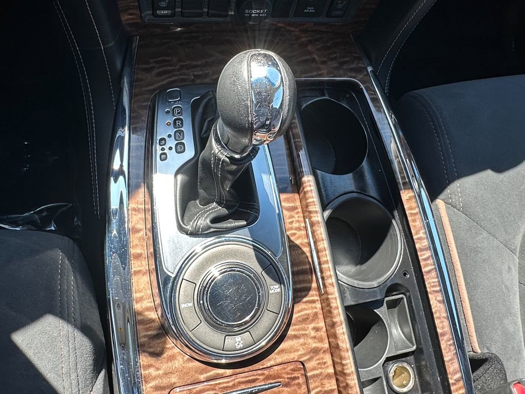 Used 2017 Nissan Armada SV w/ Driver Package image 18