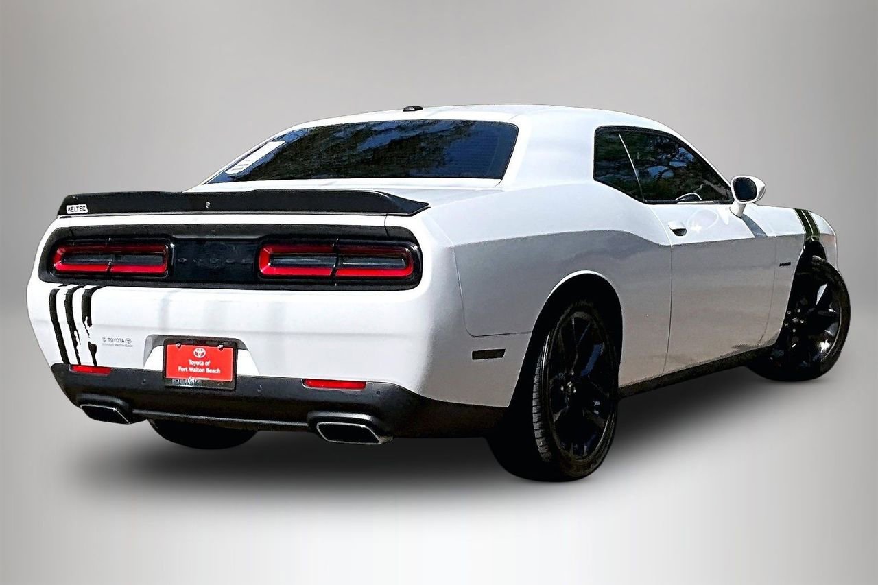 Used 2021 Dodge Challenger R/T w/ Blacktop Package RWD image 5