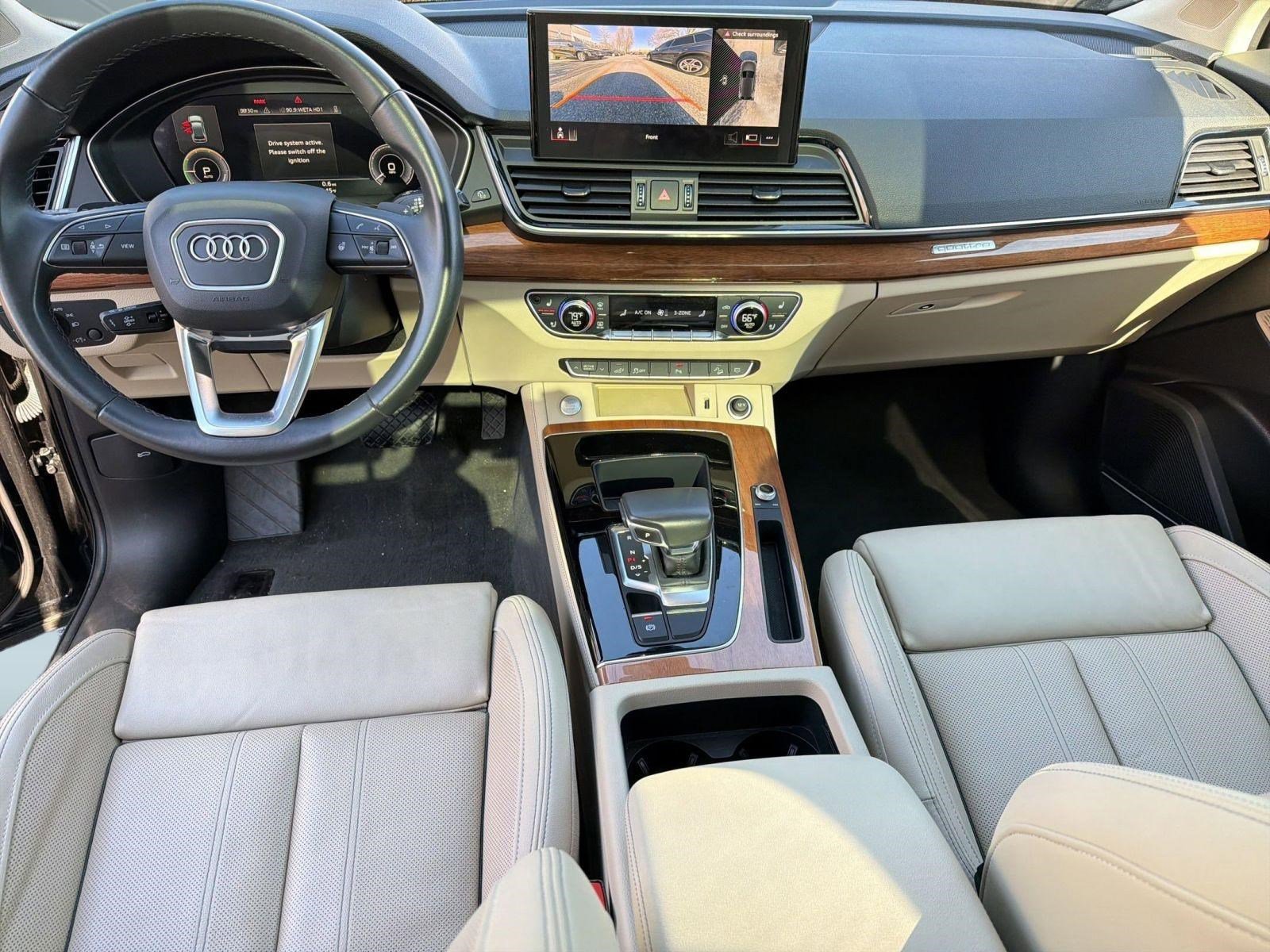 Used 2022 Audi Q5 e Premium Plus w/ Premium Plus Package image 16