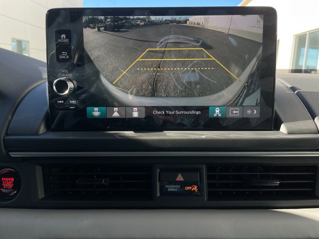 Used 2025 Honda Pilot EX-L image 17