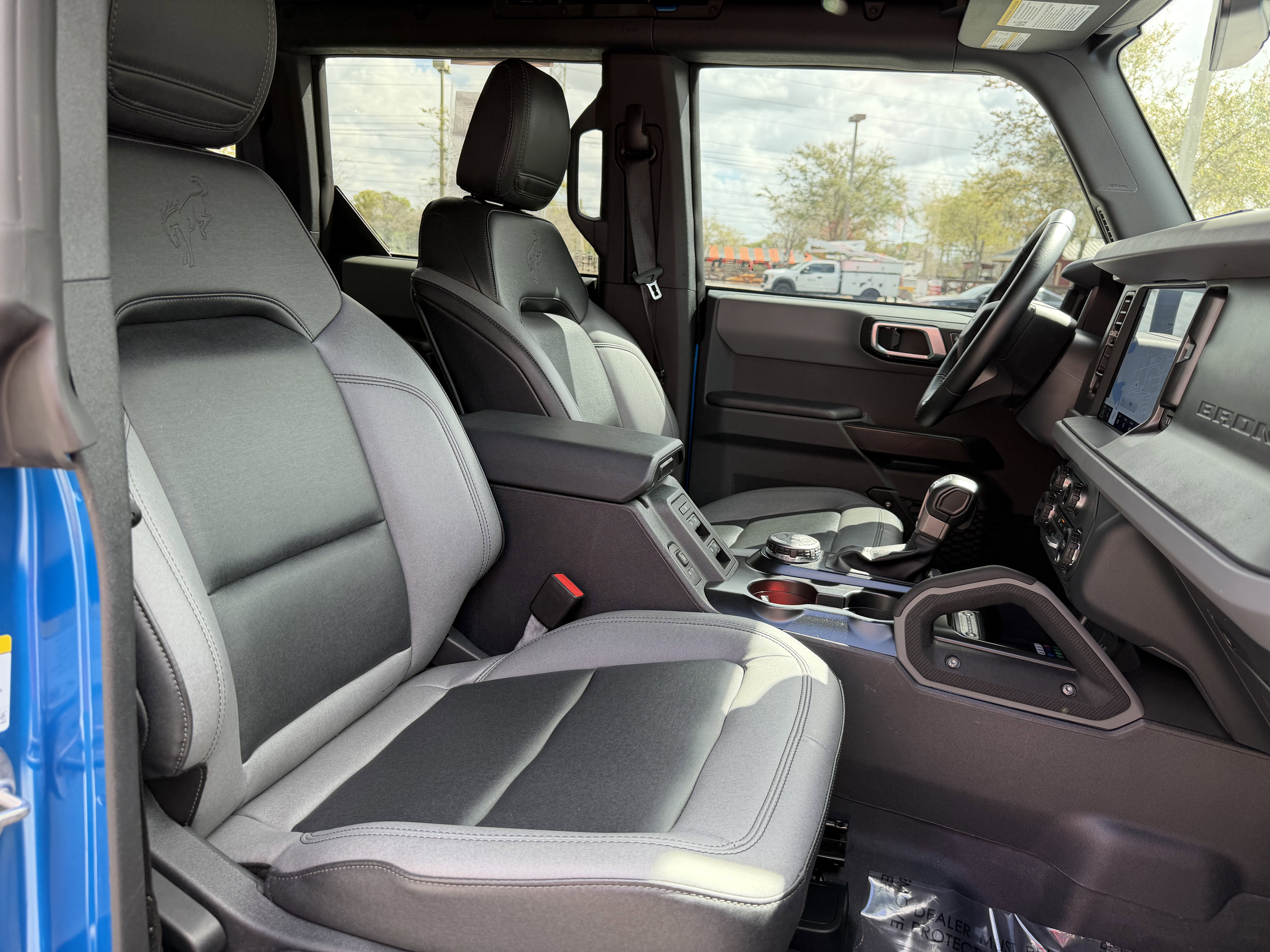 Used 2024 Ford Bronco Big Bend image 21