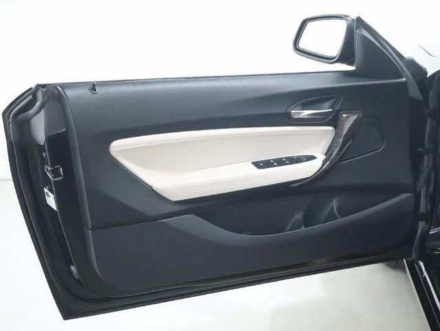 Used 2016 BMW 228i xDrive Convertible image 18