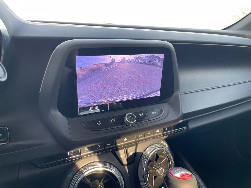 Used 2020 Chevrolet Camaro SS image 16