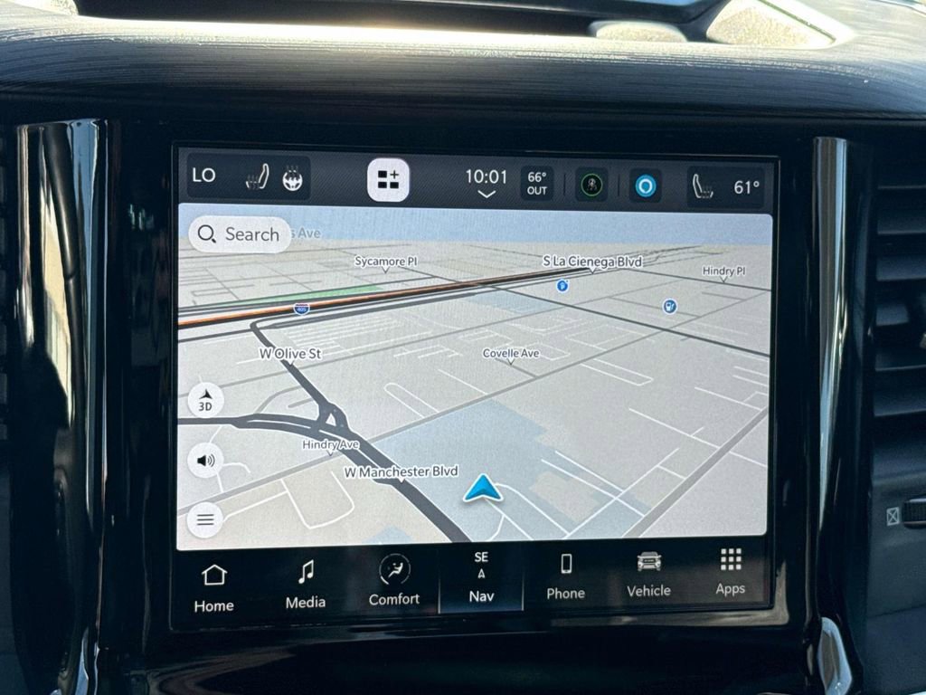 Used 2024 RAM 1500 Laramie image 17