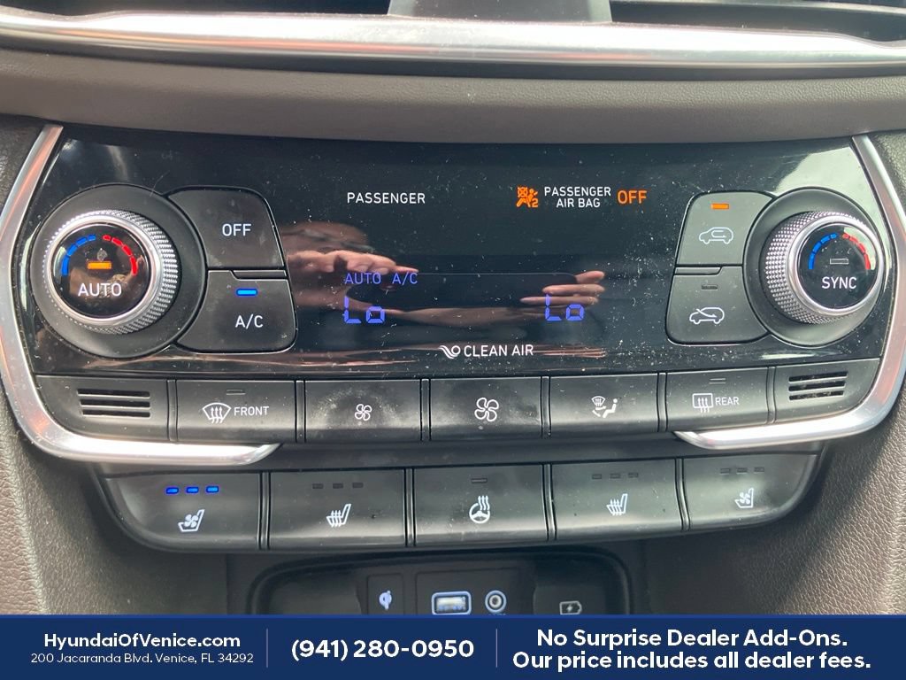 Used 2020 Hyundai Santa Fe Limited FWD image 14