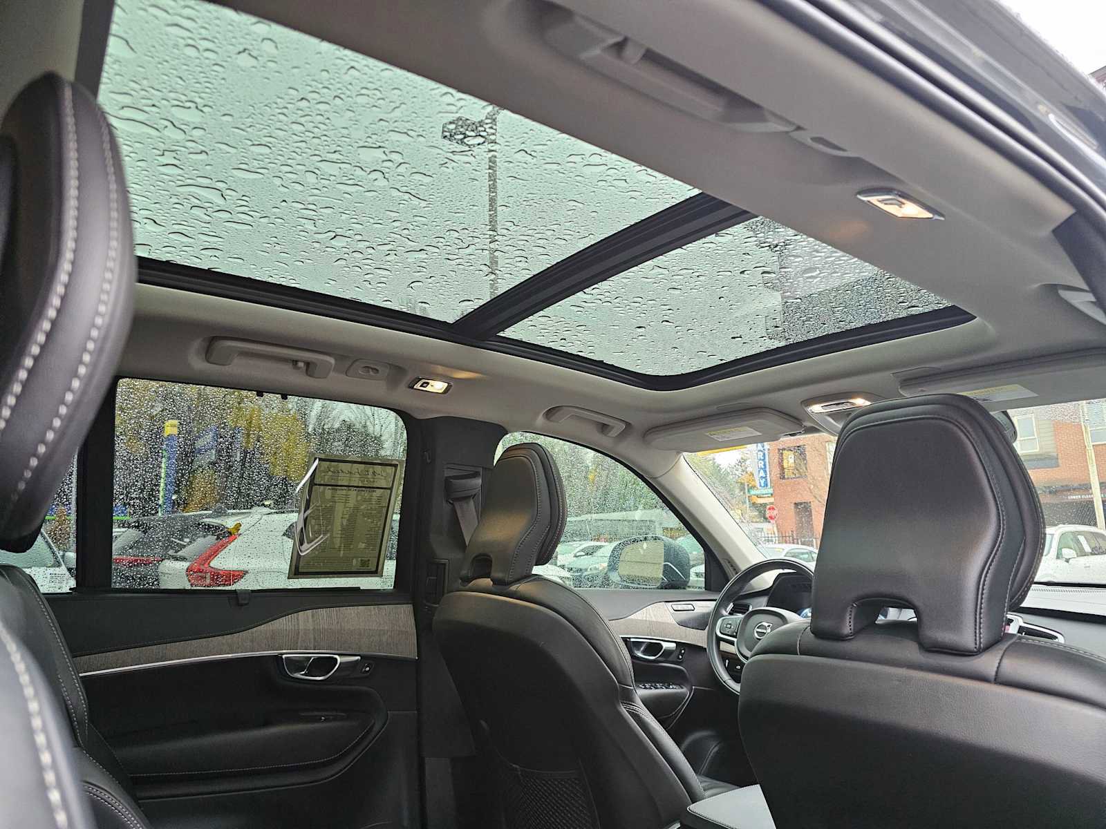 Certified 2022 Volvo XC90 T6 Inscription w/ Climate Package image 14