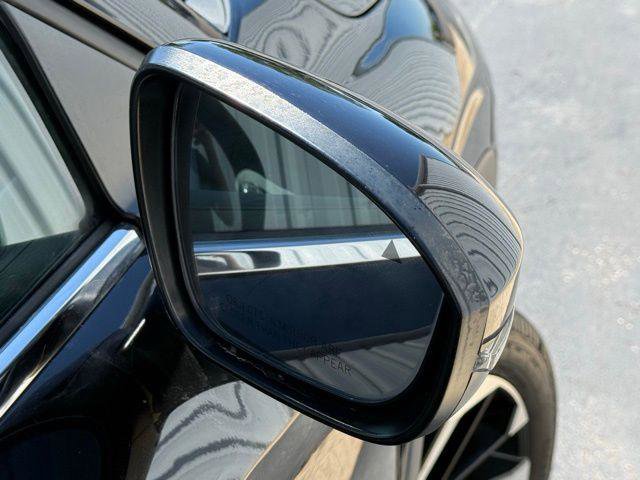 Used 2024 Mitsubishi Outlander Ralliart AWD/4WD image 14