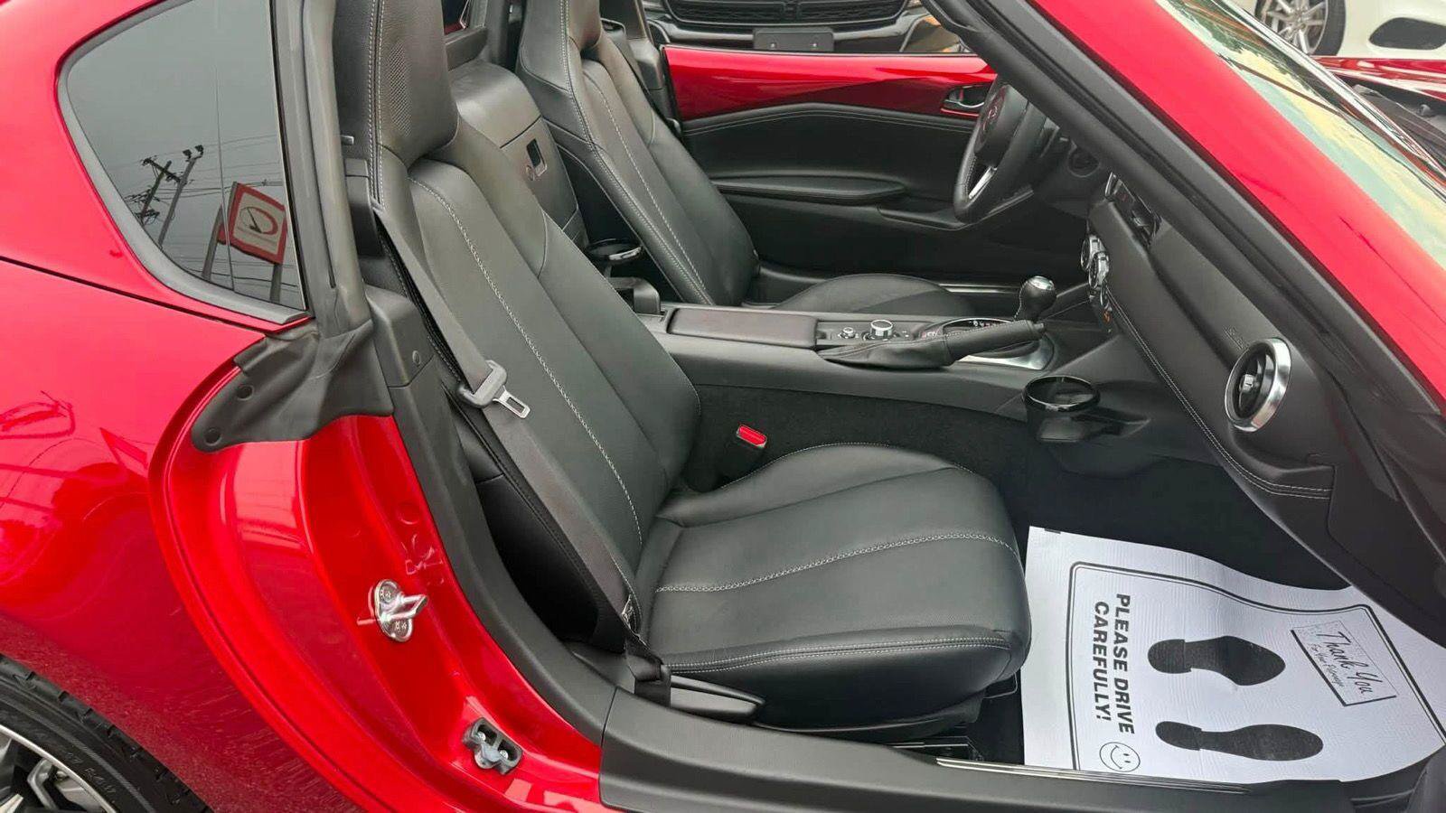 Used 2022 MAZDA MX-5 Miata RF Grand Touring RWD image 27